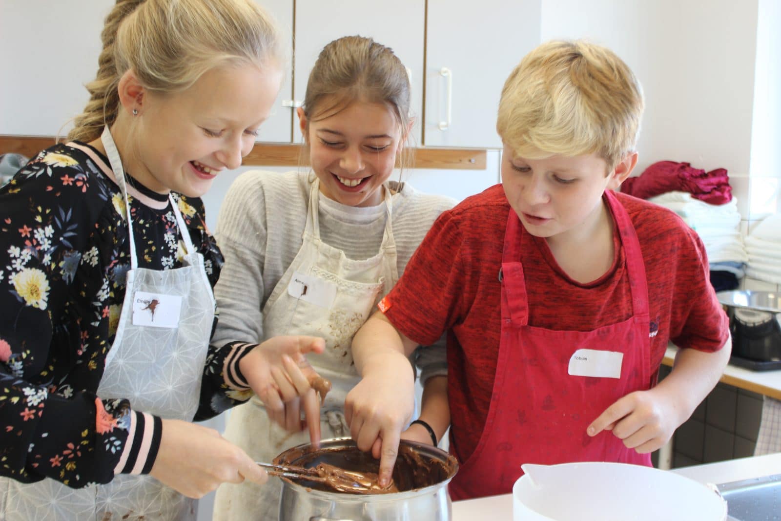 , Bag for en Sag på Gjessø Skole